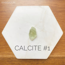 Load image into Gallery viewer, Calcite Crystal Needleminder