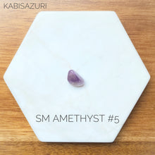 Load image into Gallery viewer, Small Amethyst Needleminder