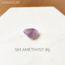 Load image into Gallery viewer, Small Amethyst Needleminder
