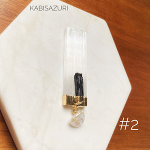 Selenite, Black Tourmaline & Pearl Needleminder